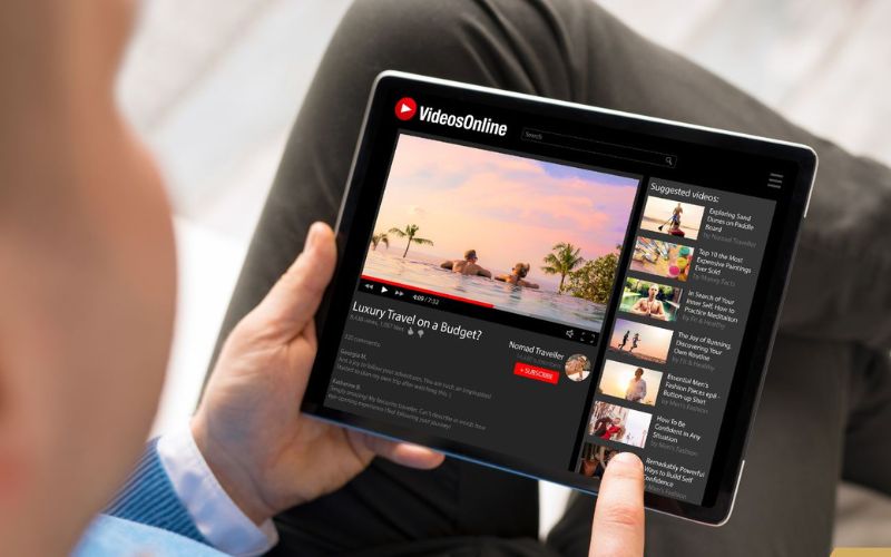 Đăng video đều đặn và duy trì lịch xuất bản cố định