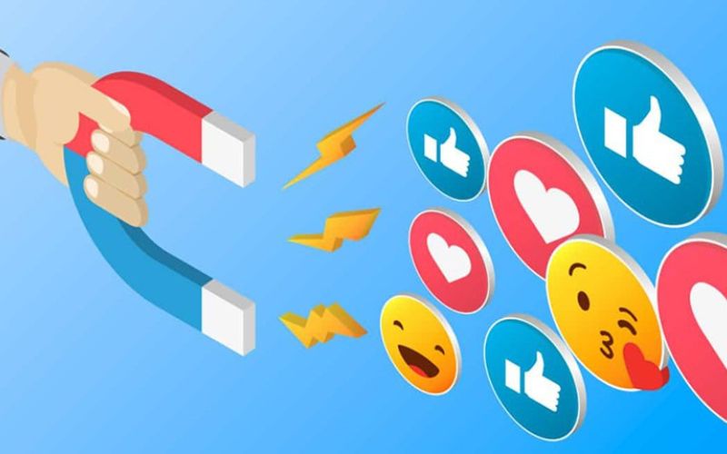Tăng tương tác tự nhiên qua bình luận và tính năng cộng đồng