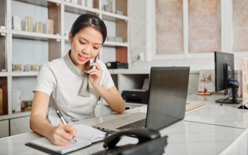 Mẫu câu chào buổi sáng tiếng Anh qua điện thoại