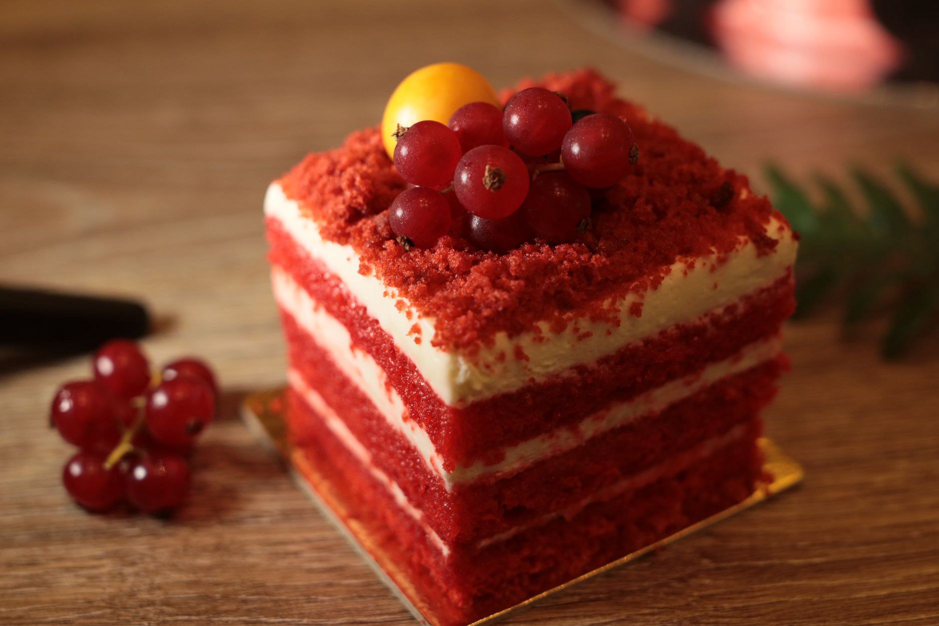 Gợi ý hình thức đặt bánh ngọt mang dấu ấn riêng của lớp