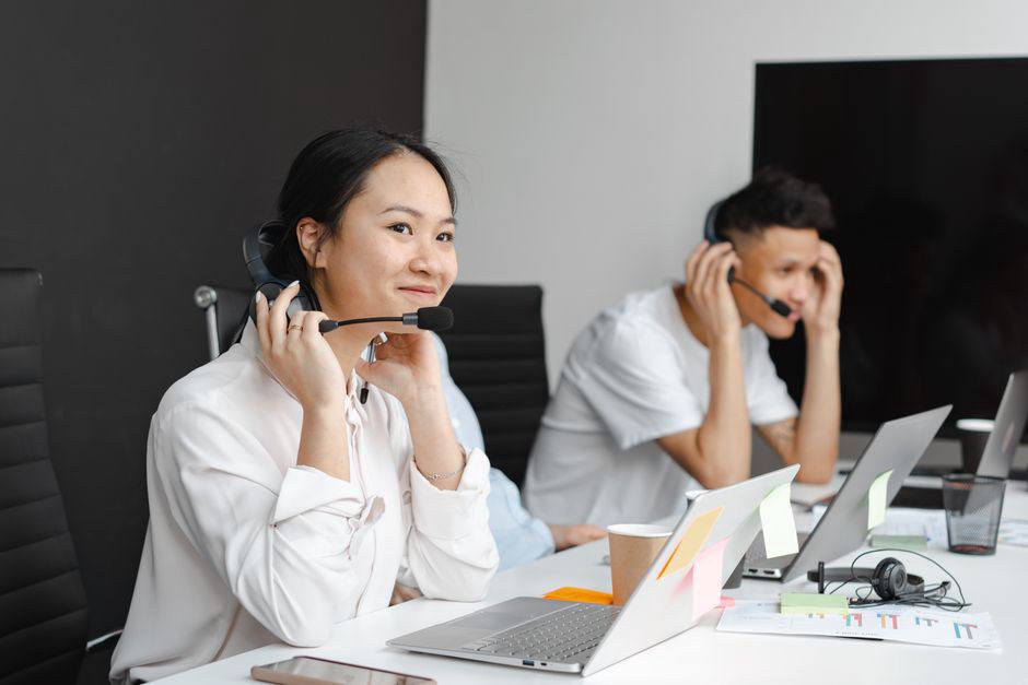 AI Agent Cho Doanh Nghiệp: Bài Học Triển Khai Thực Tế Mà Sinh Viên Quản Trị Cần Học AI Agent Cho Doanh Nghiệp: Bài Học Triển Khai Thực Tế Mà Sinh Viên Quản Trị Cần Học